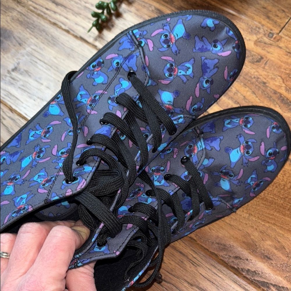 Lilo Blue Patterned High-Top Shoes - Picture 13 of 14